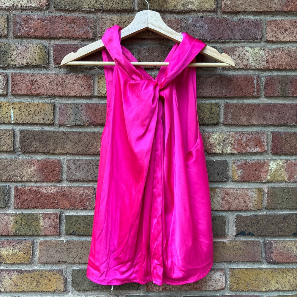 Astr Pink Sleeveless Tie Front Tank Top
